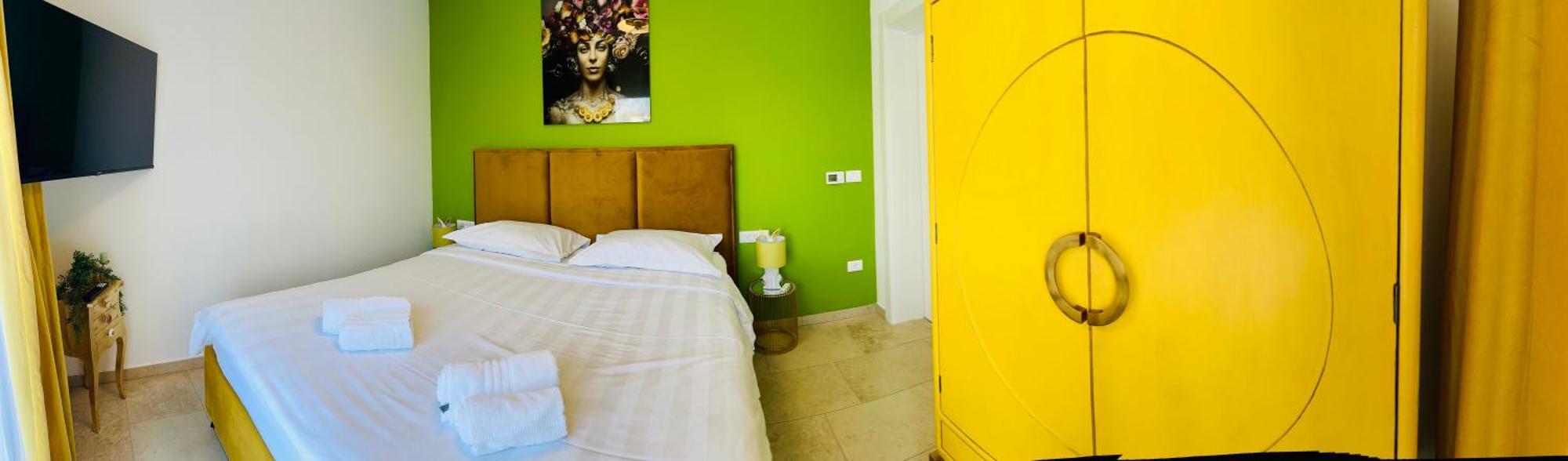 Apartment New Exclusive With Garden And Private Pool Near The Sea *