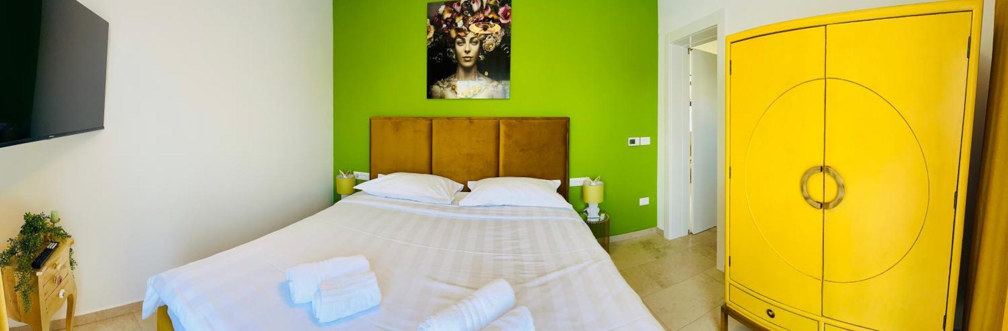 New Exclusive With Garden And Private Pool Near The Sea Apartment